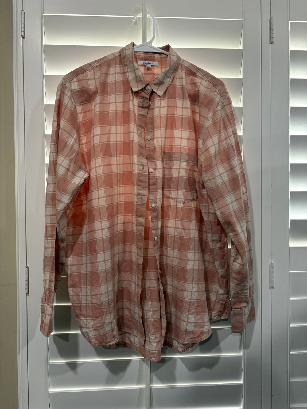 Madewell Pink and White Plaid Button-Down Shirt